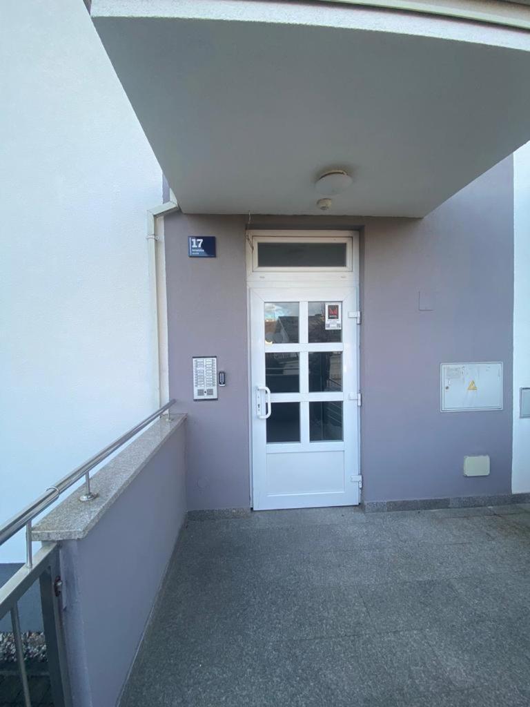 Studio Apartman Ana Zagabria Esterno foto